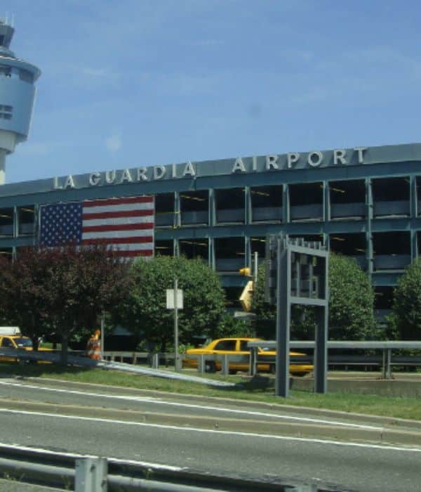 Laguardia Airport Limo service