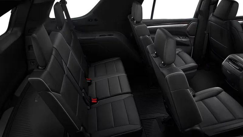 Cadillac Escalade ESV - view 2